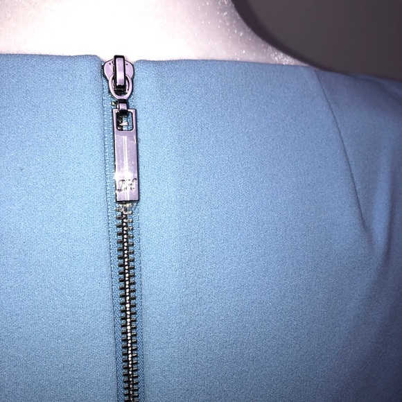 Jessica H Bell Sleeve Light Blue Dress.  Size 6 - Picture 5 of 12
